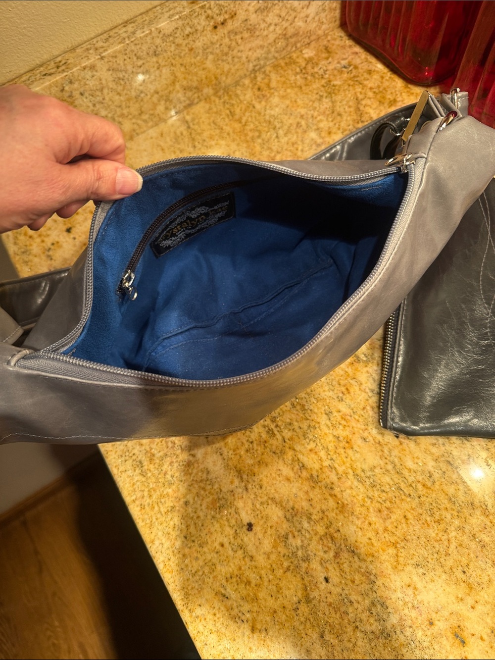 Crystalyn Kae Gray half moon purse with matching black Pouch. NWOT vegan - Picture 8 of 12